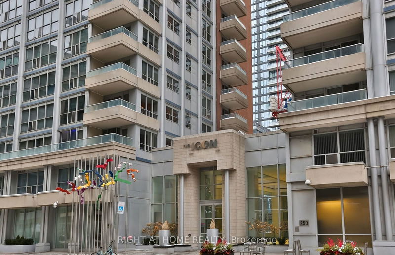 250 Wellington St W, unit 1731 for rent