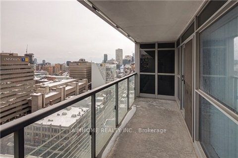 386 Yonge St, unit 1405 for rent