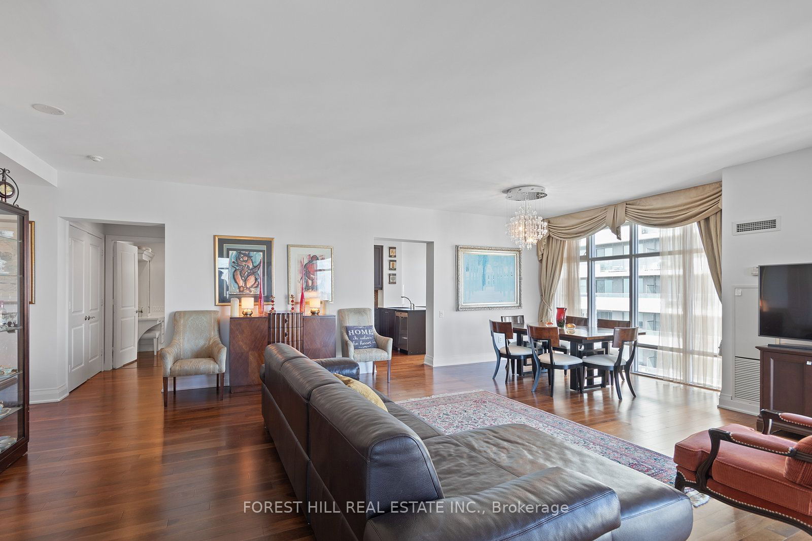 2191 Yonge St, unit 4906 for sale