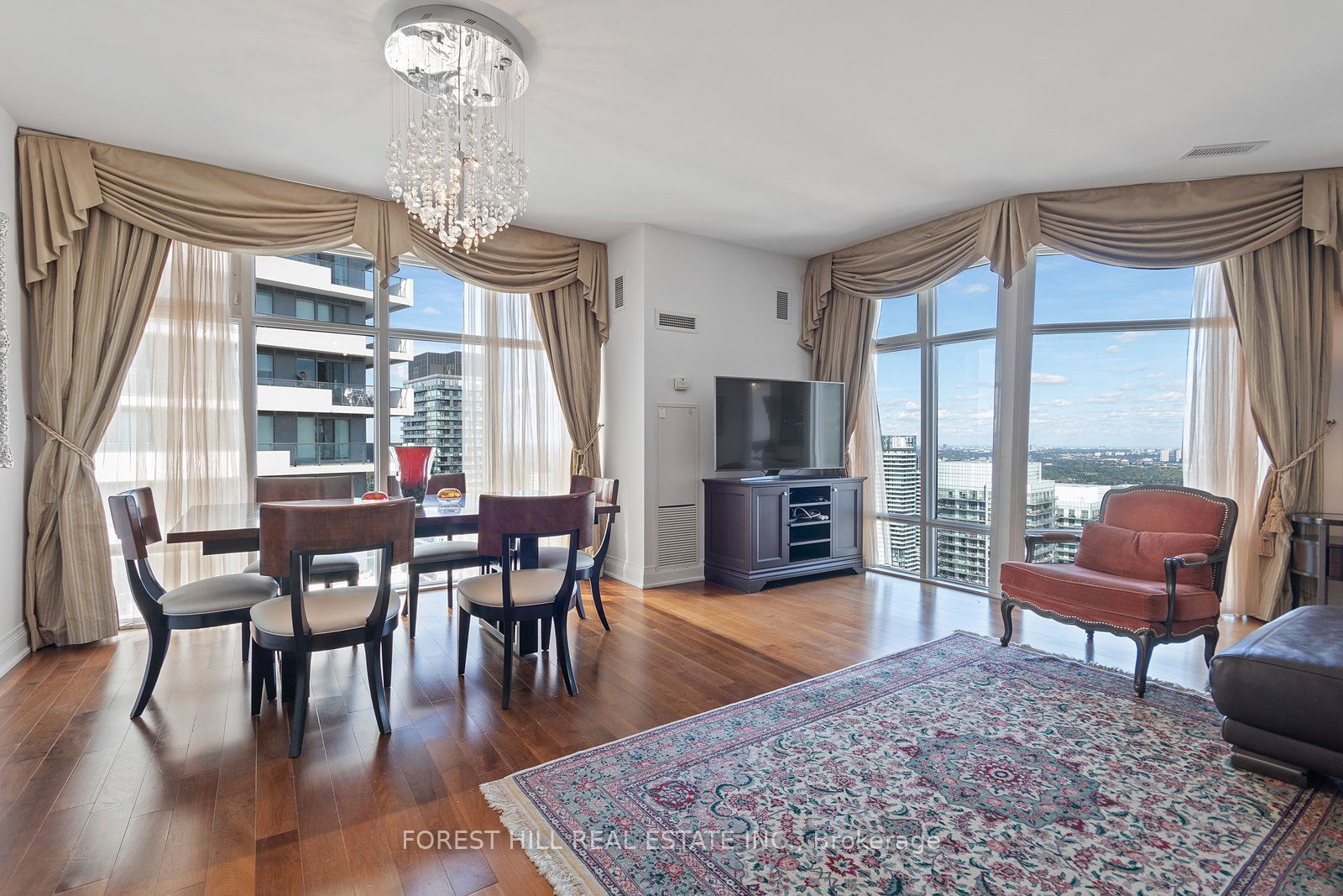 2191 Yonge St, unit 4906 for sale