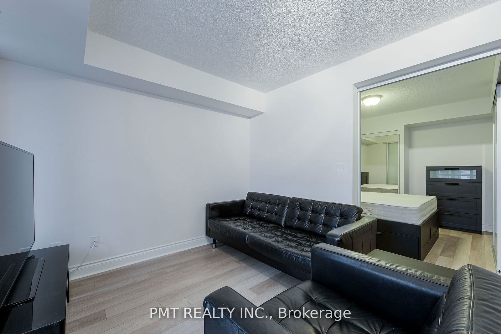 28 Ted Rogers Way, unit 1508 for rent