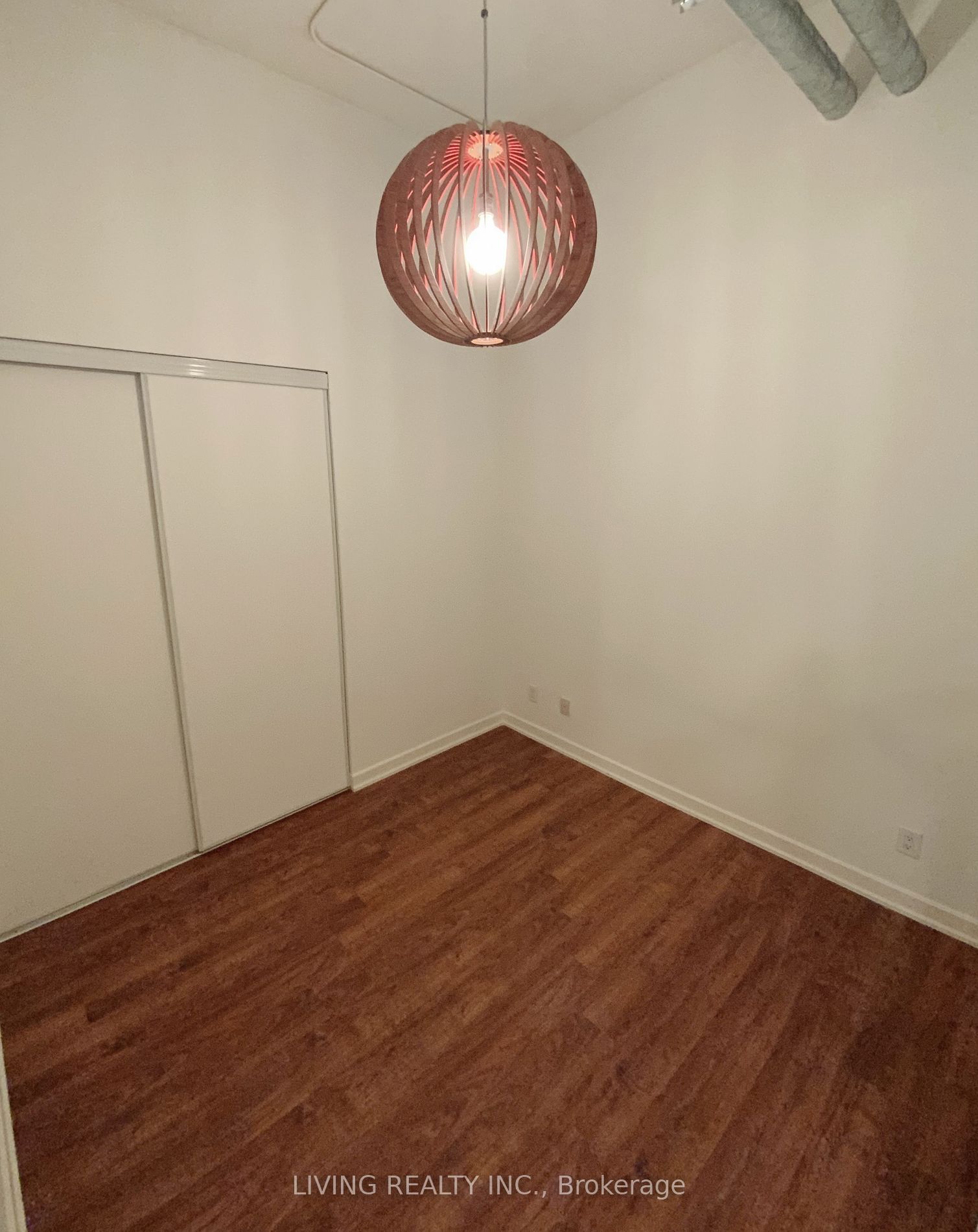 380 Macpherson Ave, unit 328 for rent