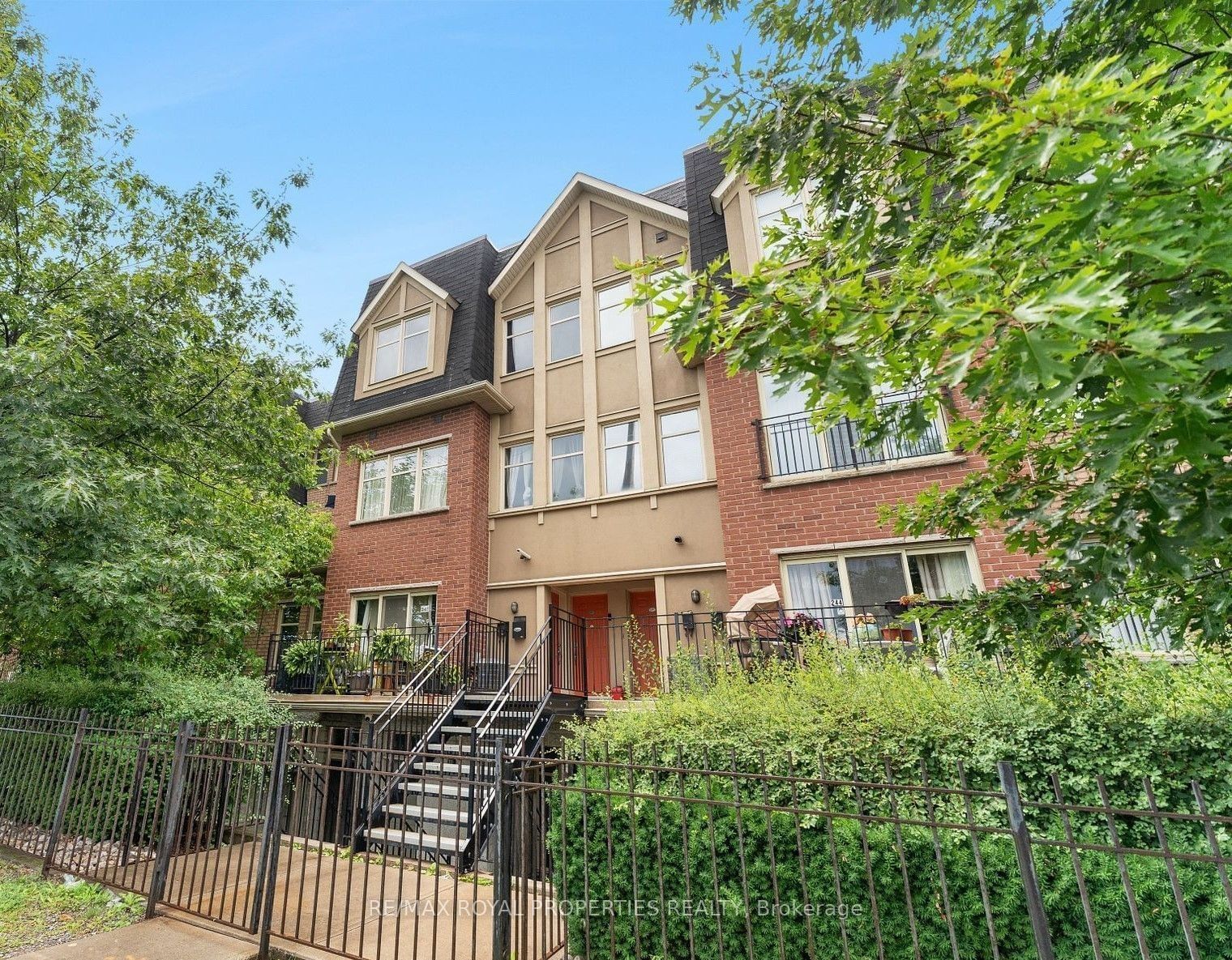 Victoria Village Townhomes, North York, Toronto