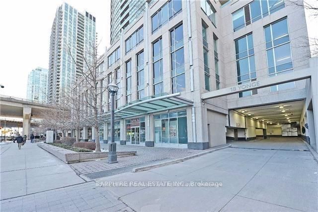 18 Yonge St, unit 3908 for rent