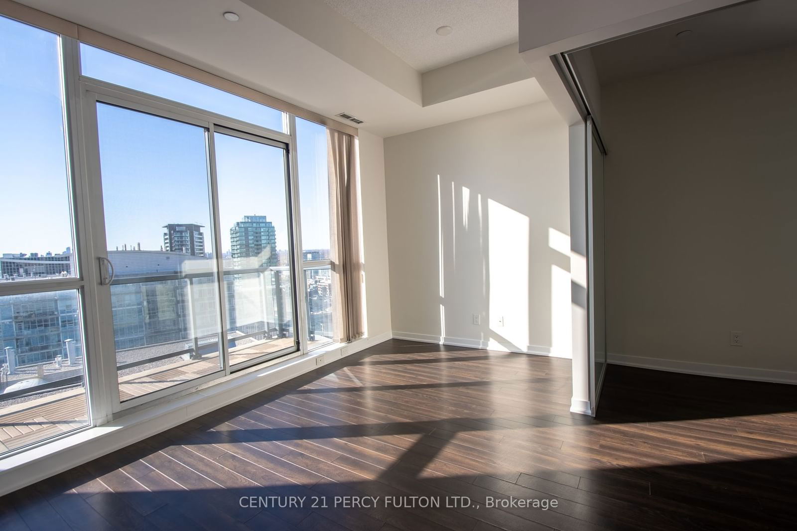 51 East Liberty St, unit PH12 for rent