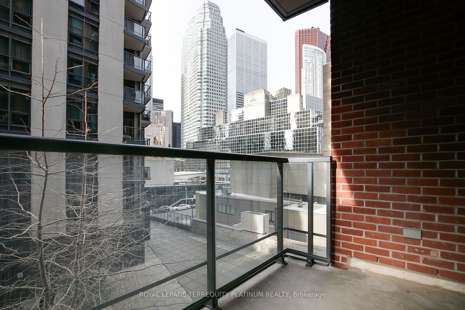 38 The Esplanade, unit 428 for sale