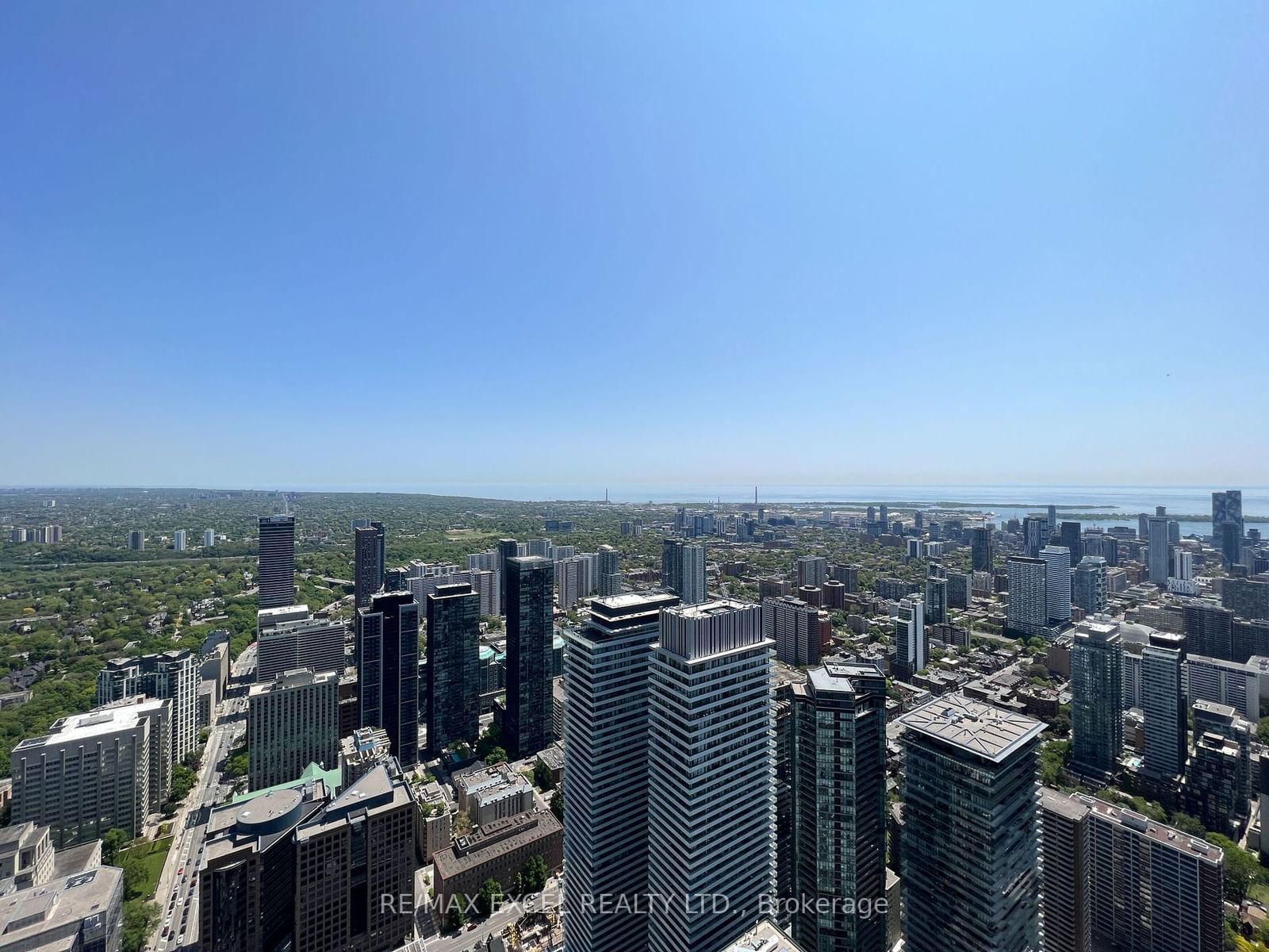 1 Bloor St E, unit 7102 for rent