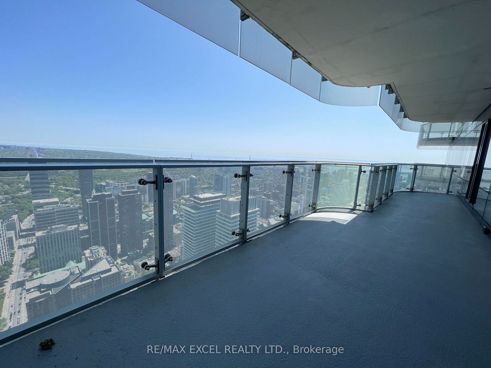 1 Bloor St E, unit 7102 for rent