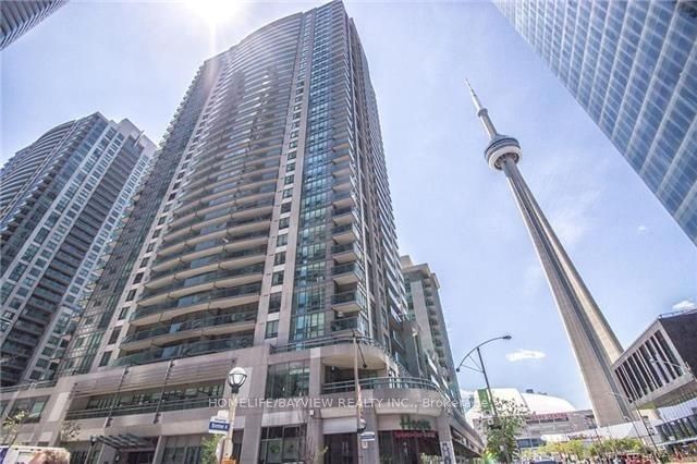 19 Grand Trunk Cres, unit 2707 for rent