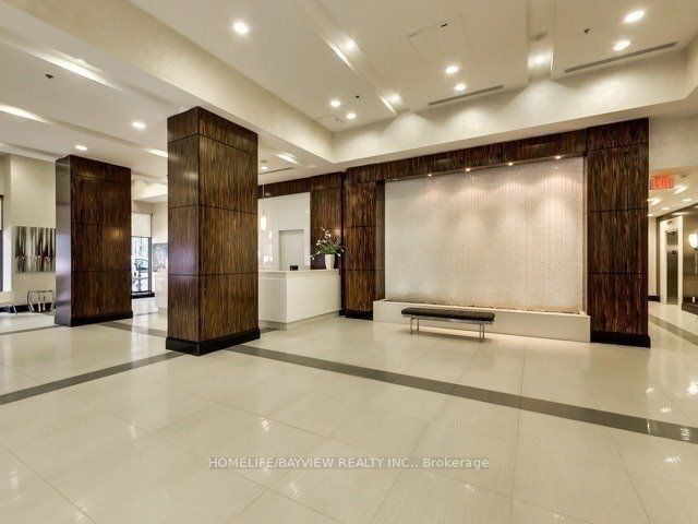 19 Grand Trunk Cres, unit 2707 for rent