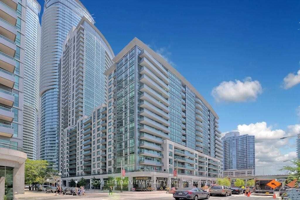 19 Grand Trunk Cres, unit 2707 for rent