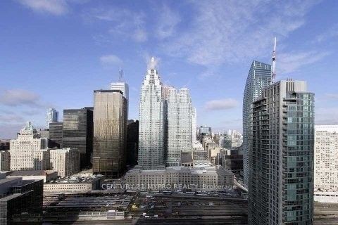 18 Harbour St, unit 3105 for rent