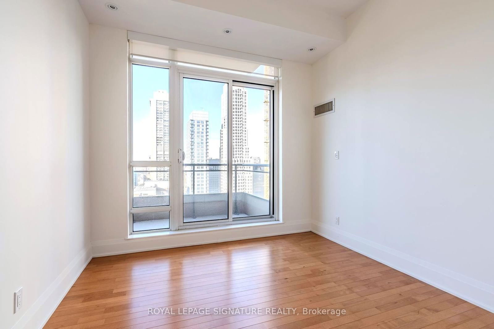 35 Hayden St, unit 2603 for rent