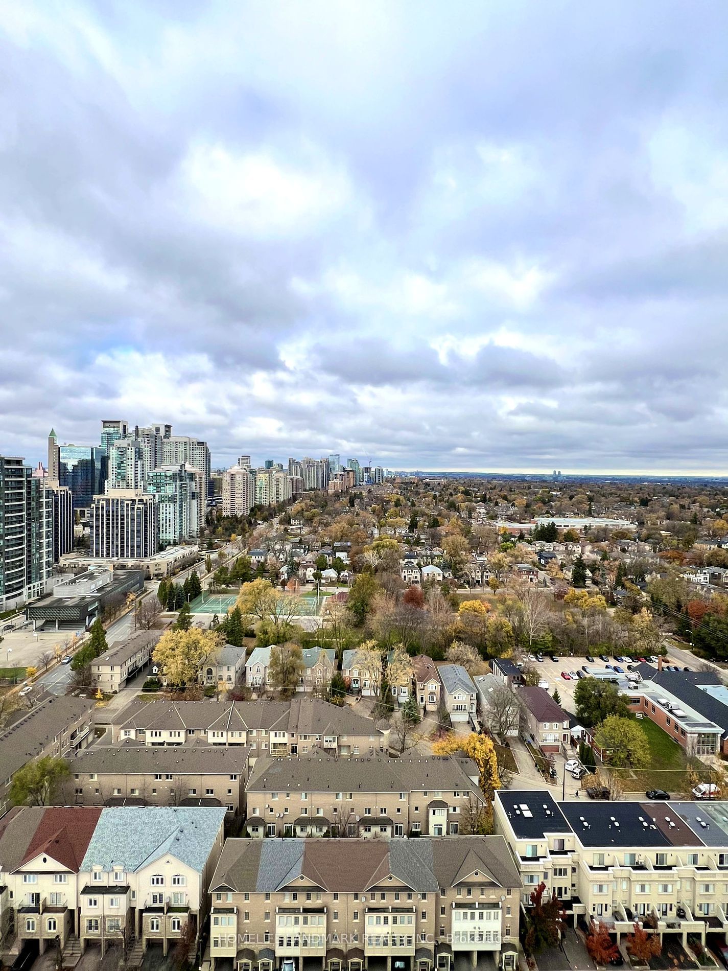 88 Sheppard Ave E, unit 2508 for sale