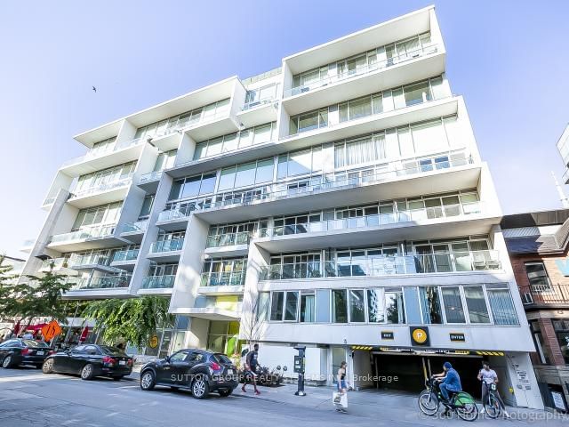 75 Portland St, unit 606 for rent