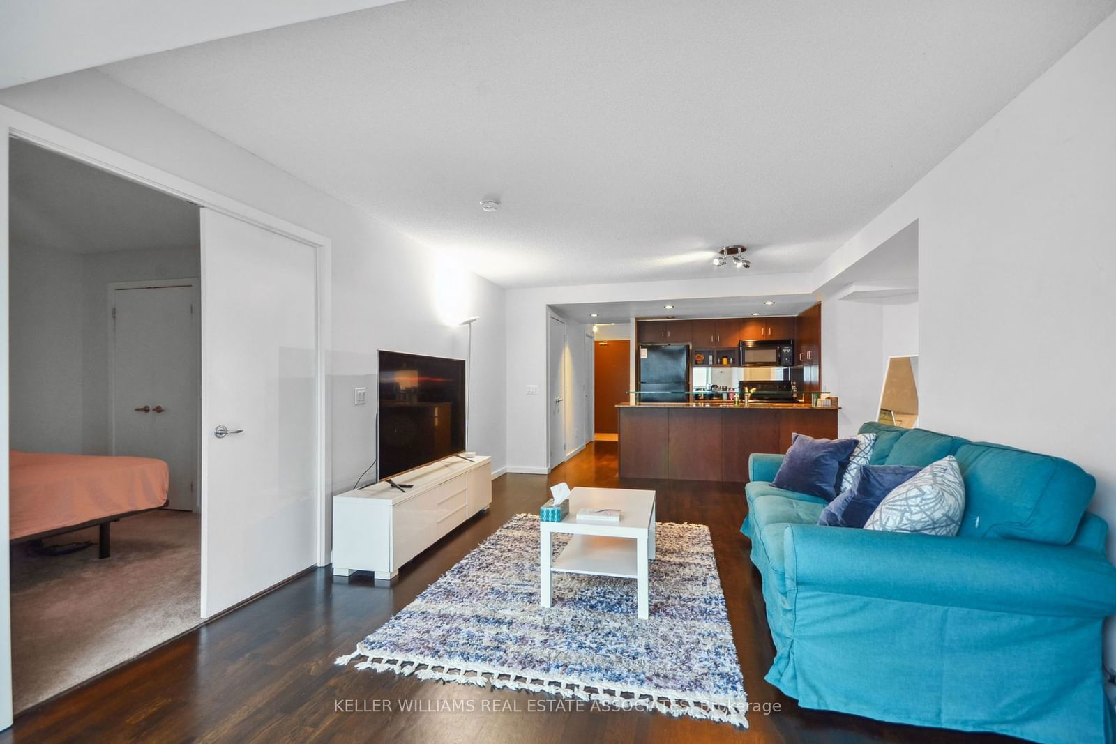 8 York St, unit 1706 for rent