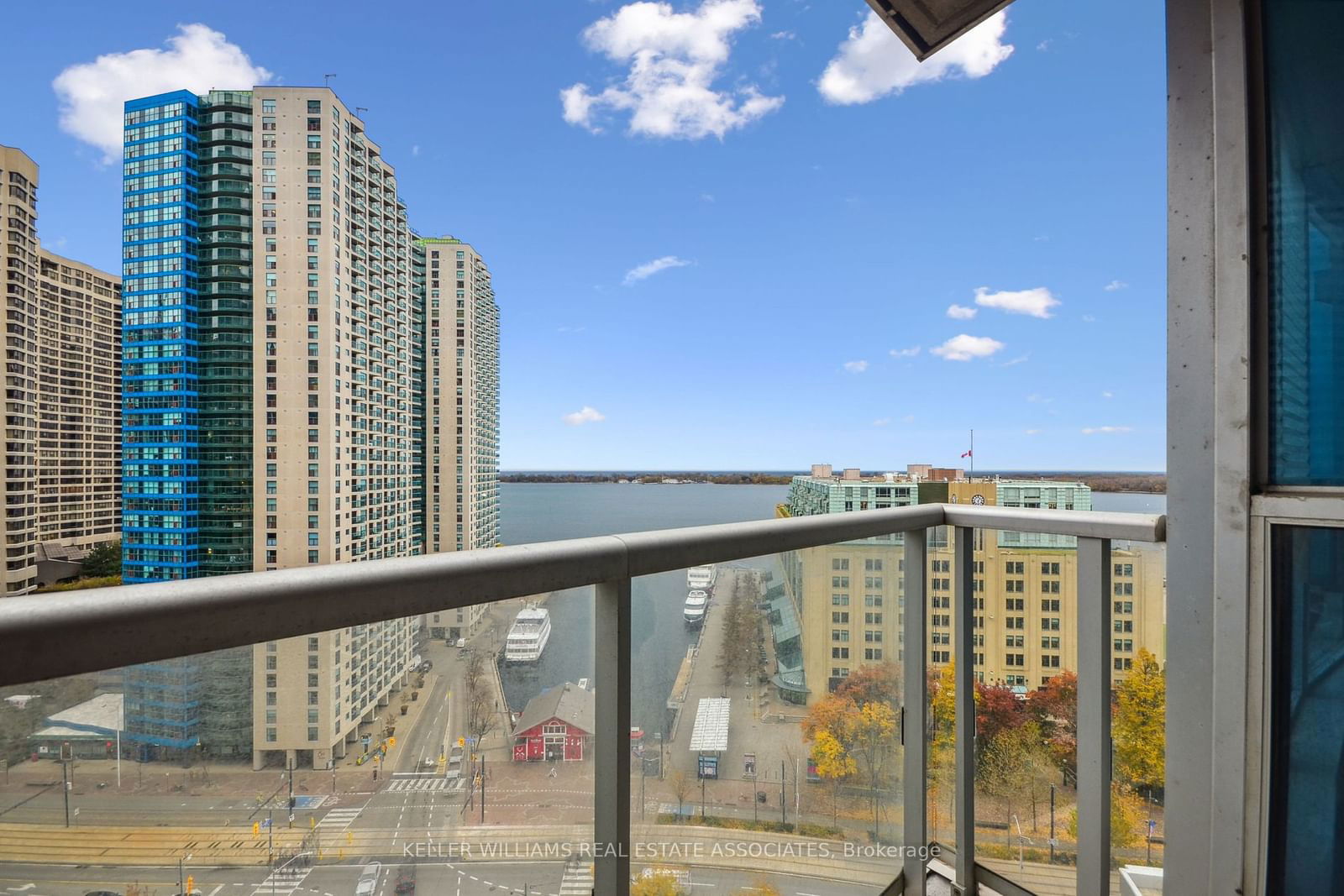 8 York St, unit 1706 for rent