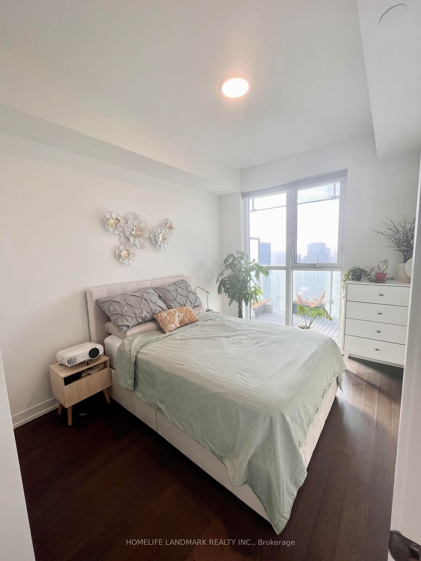 15 Lower Jarvis St, unit 3306 for rent