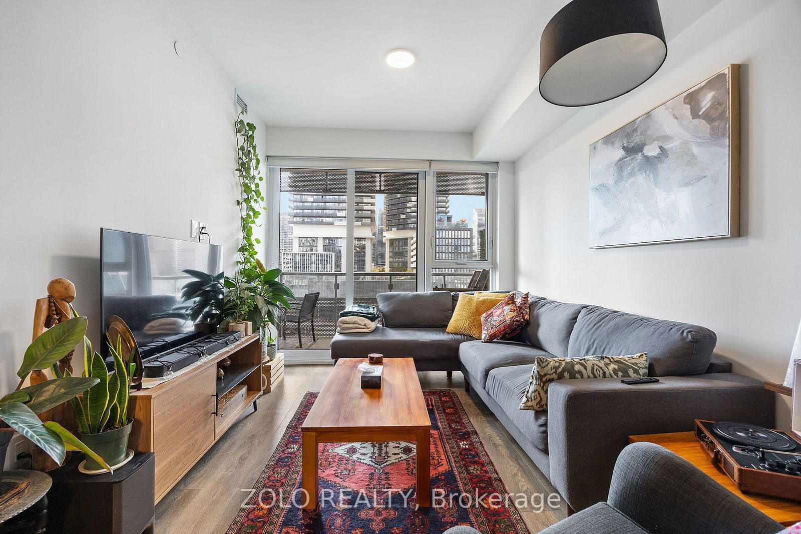 15 Lower Jarvis St W, unit 408 for rent