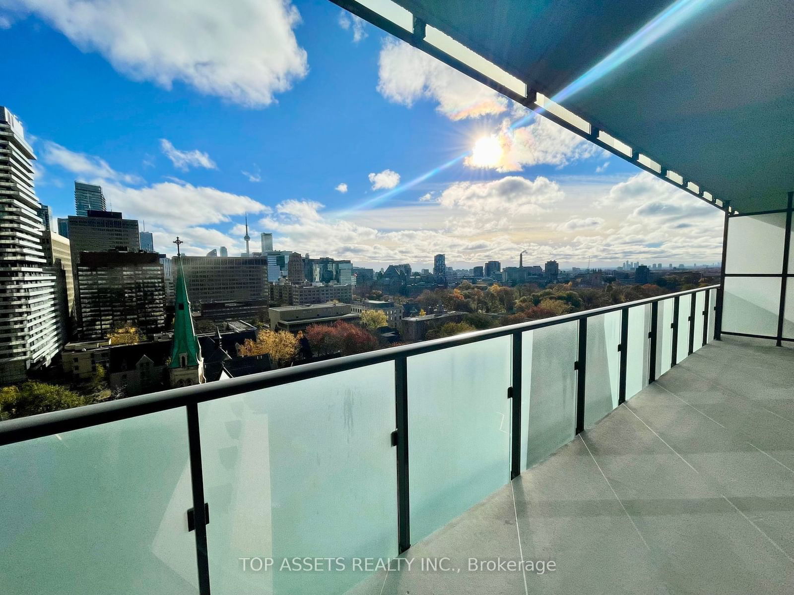 65 St Mary St, unit 1202 for rent