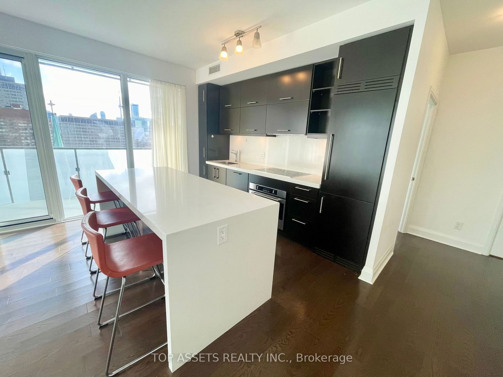 65 St Mary St, unit 1202 for rent