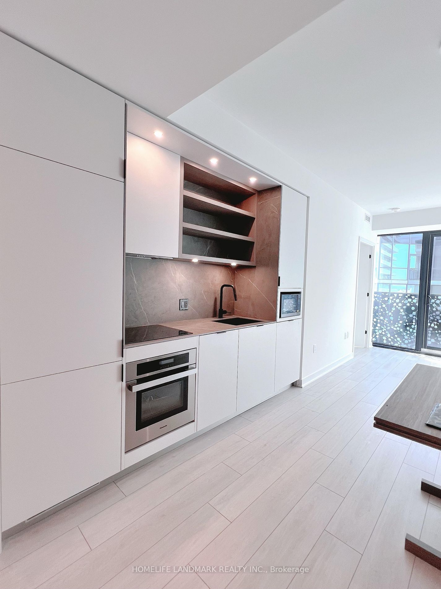 55 Charles St E, unit 4606 for rent