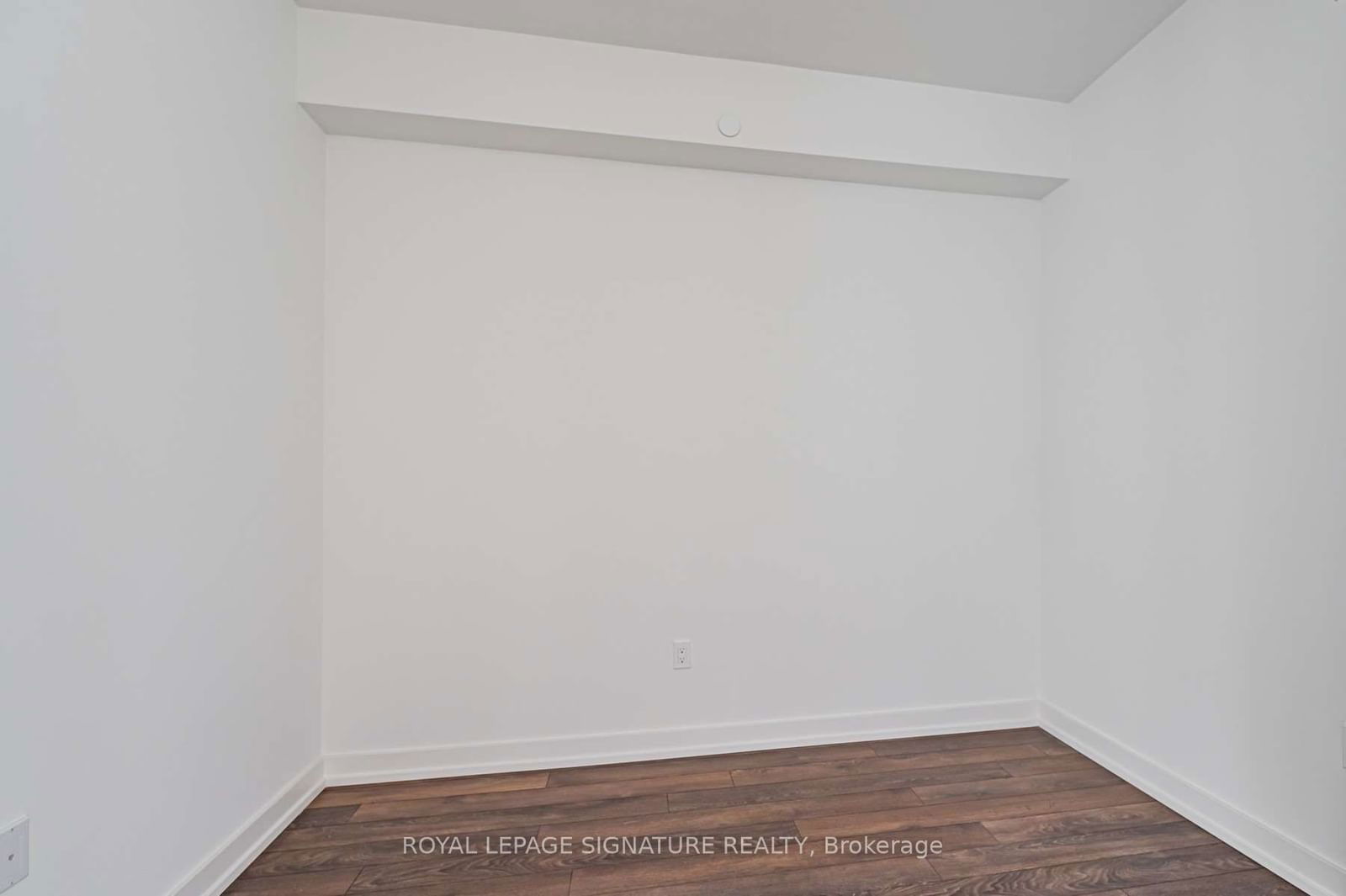 158 Front St E, unit 522 for rent