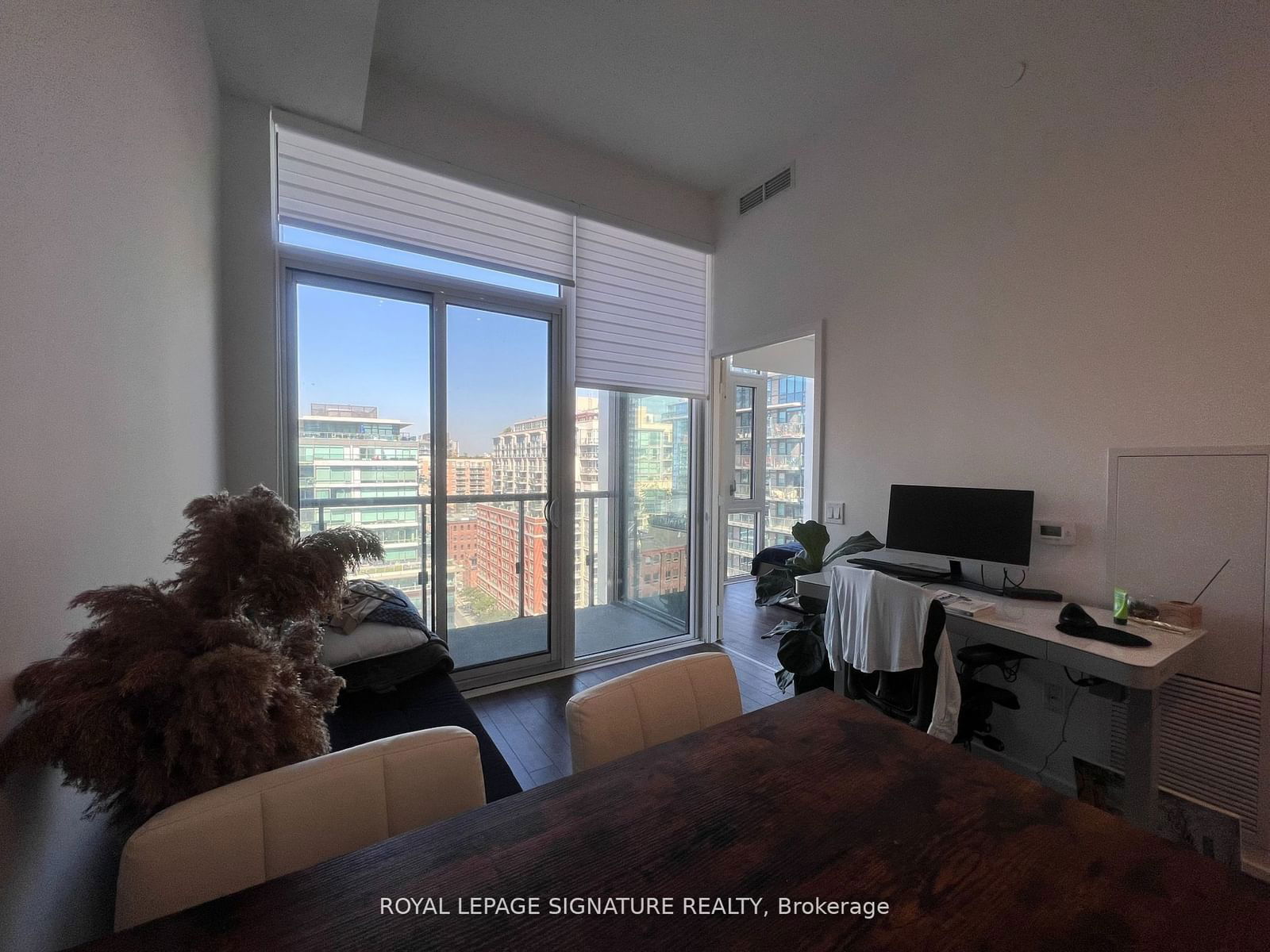 158 Front St E, unit 1310 for rent