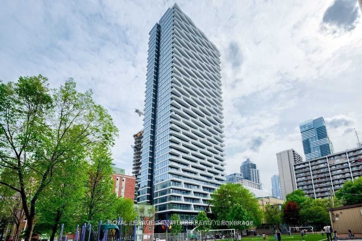 85 Wood St, unit 3911 for rent