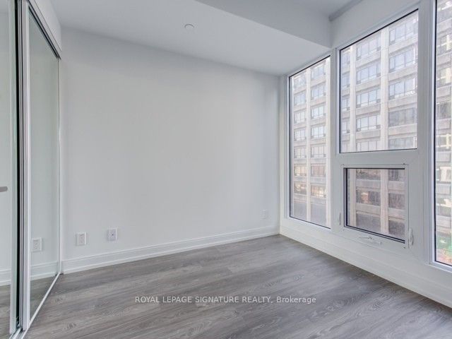 181 Dundas St E, unit 2105 for rent