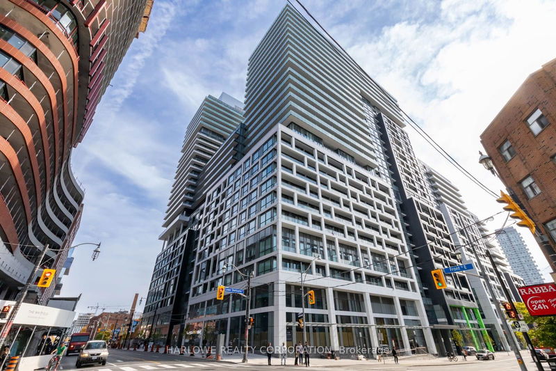 135 Lower Sherbourne St, unit 2227 W for rent