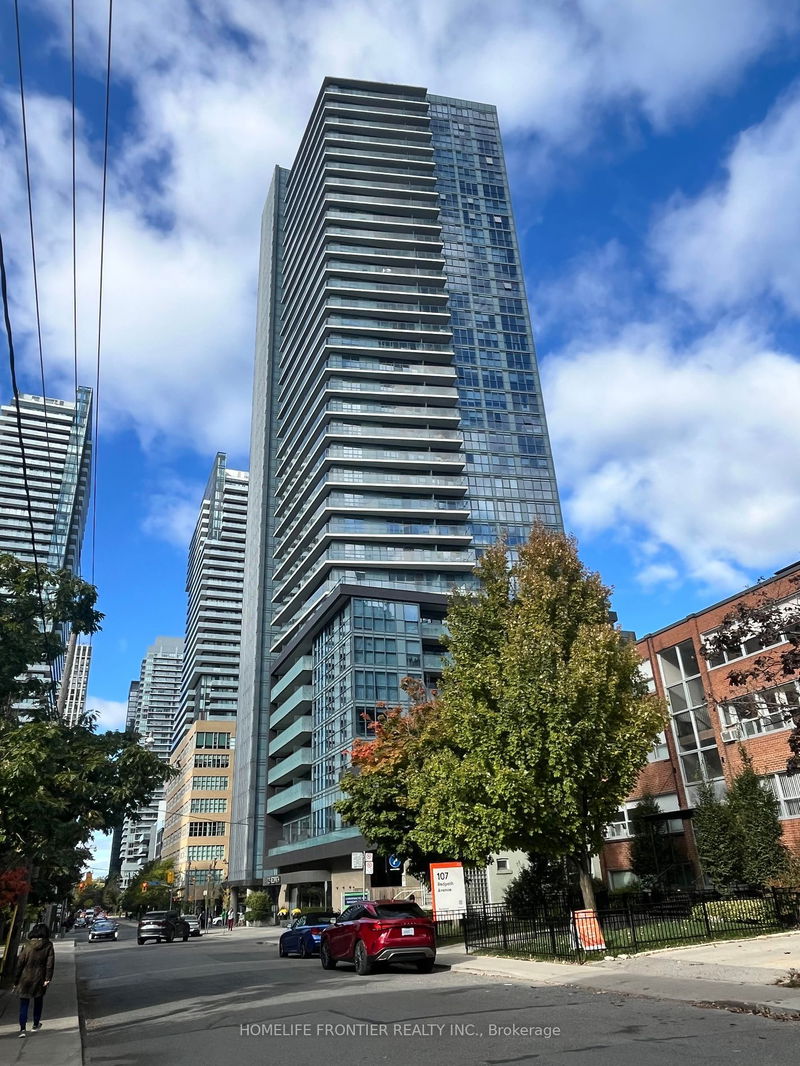 125 Redpath Ave, unit 301 for rent