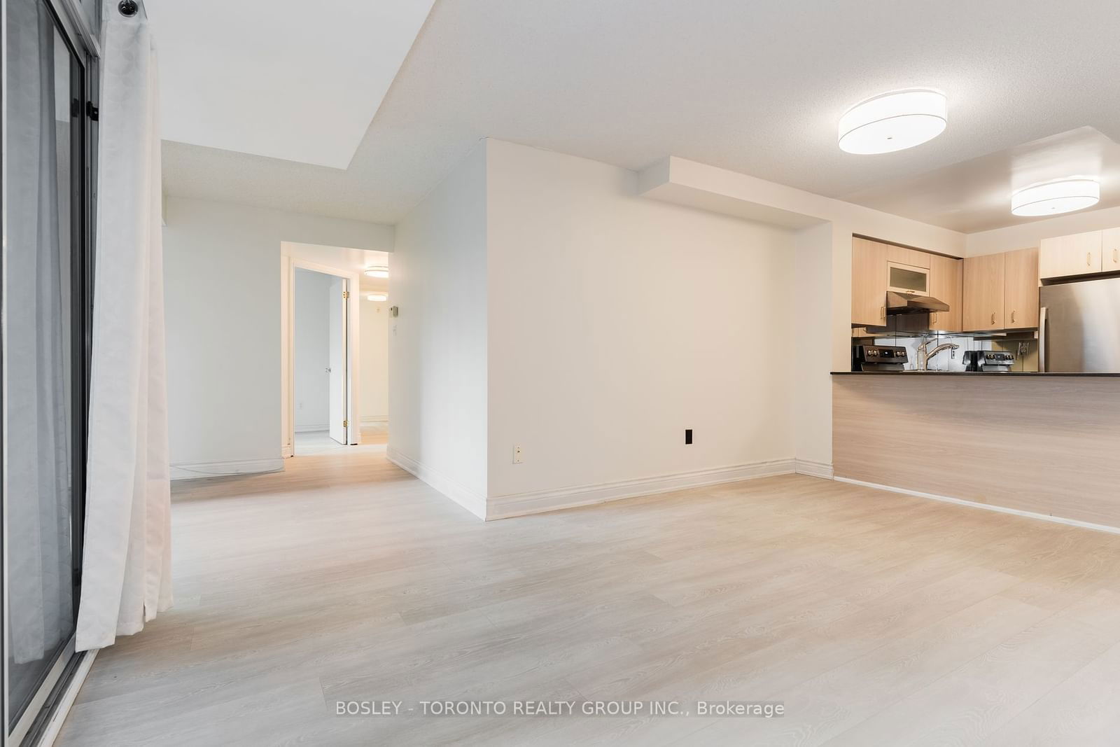 105 Victoria St, unit 606 for rent