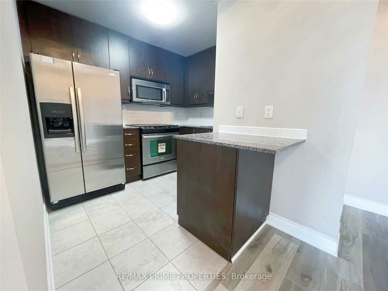 18 Holmes Ave, unit 2615 for rent