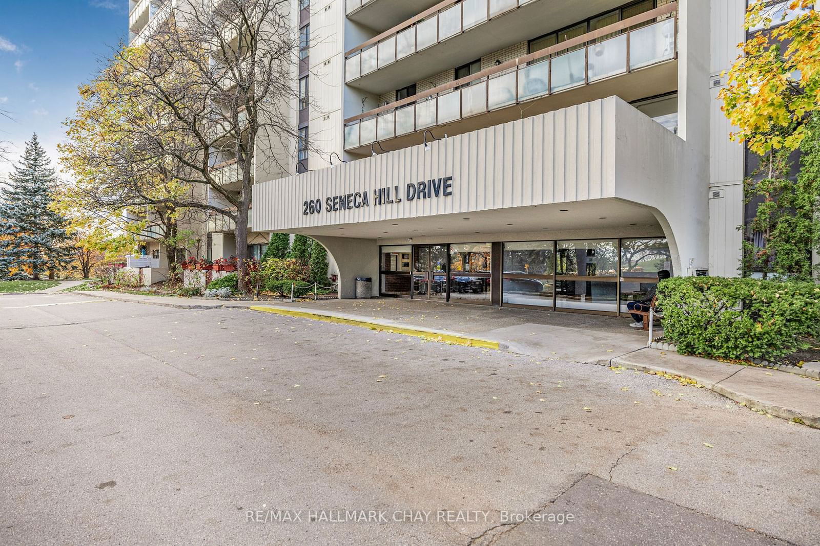 260-350 Seneca Hill Drive Condos, North York, Toronto