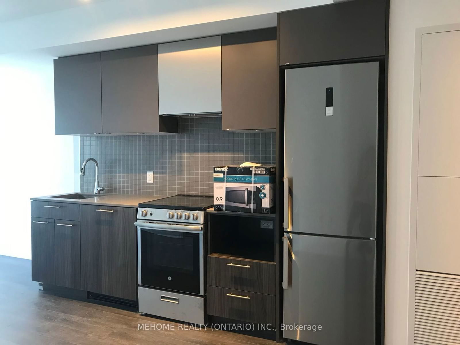 251 Jarvis St S, unit 3304 for rent