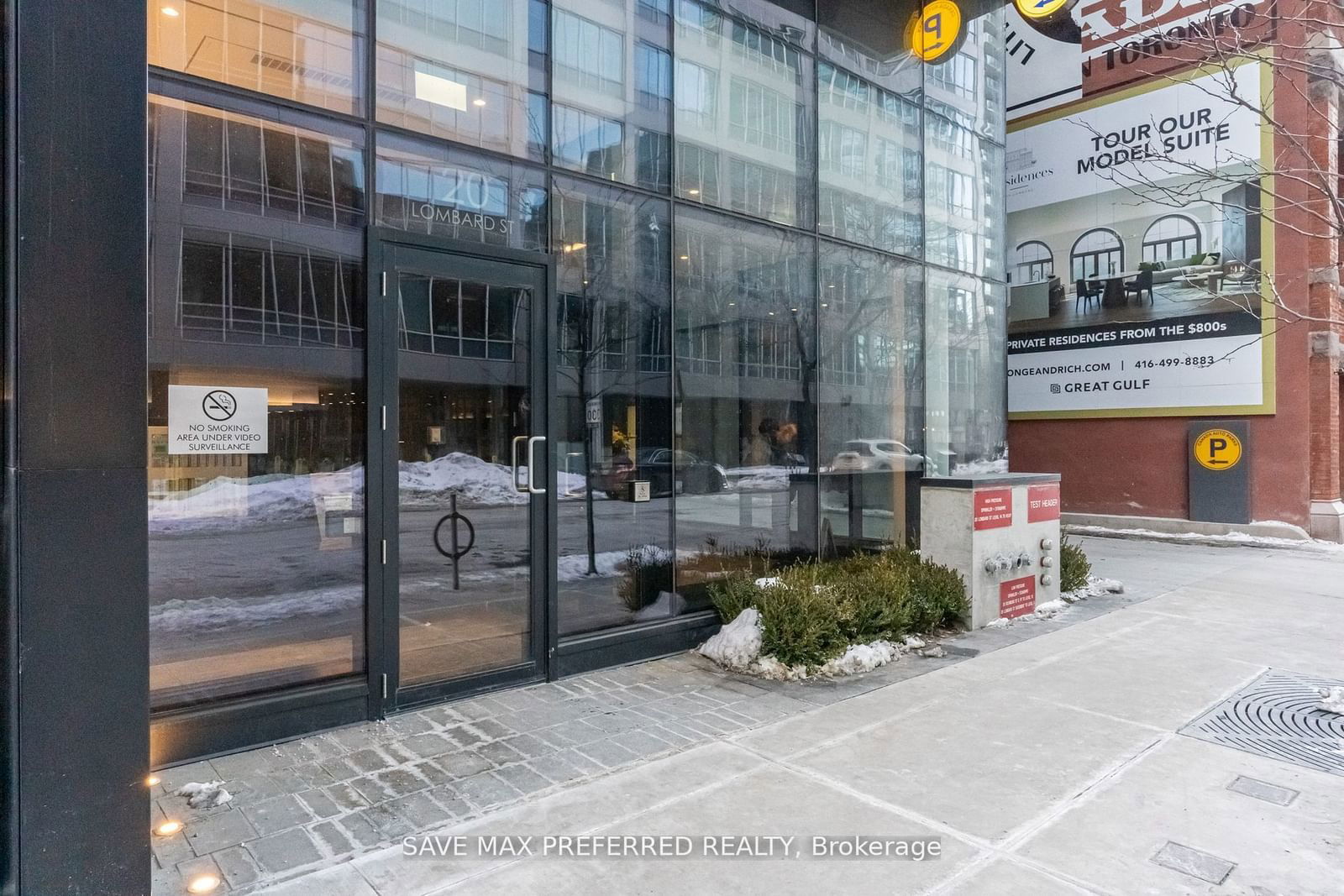 20 Lombard St, unit 4406 for rent