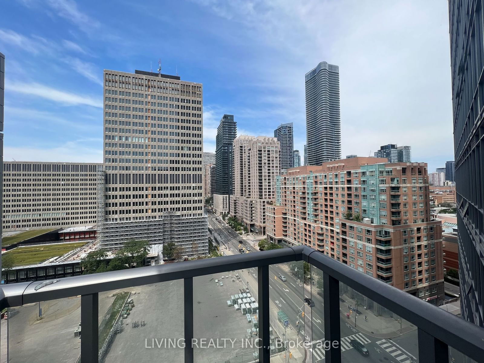 832 Bay St, unit 1303 for sale