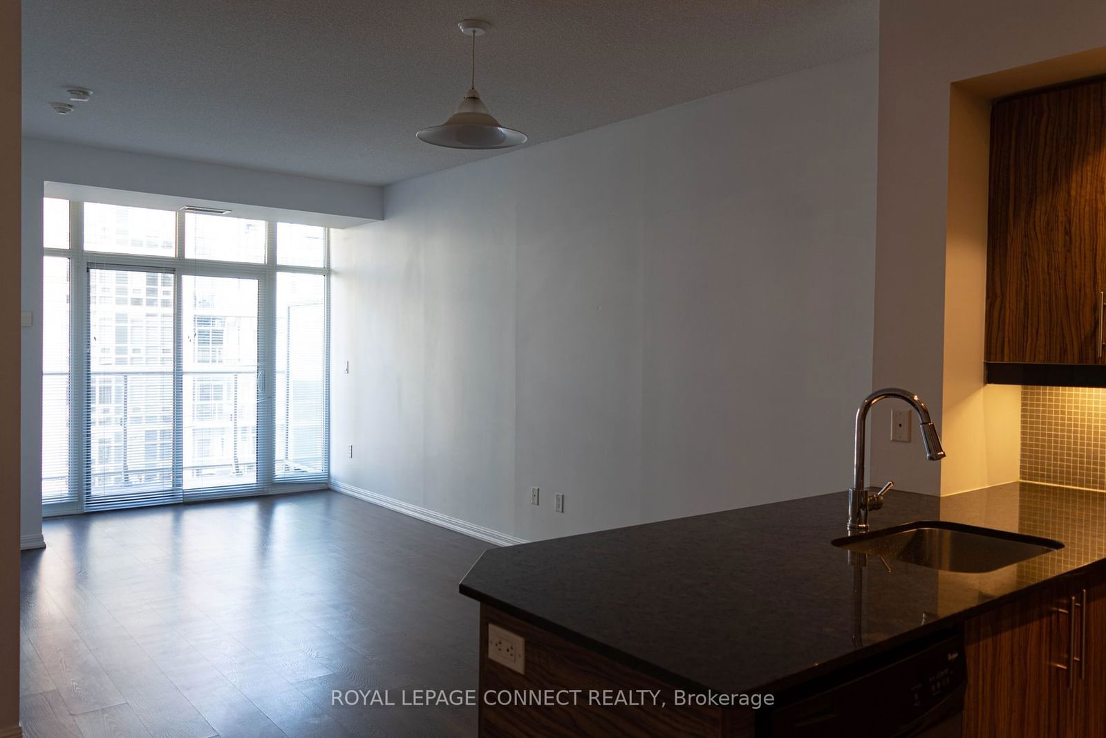 75 East Liberty St, unit 1809 for rent