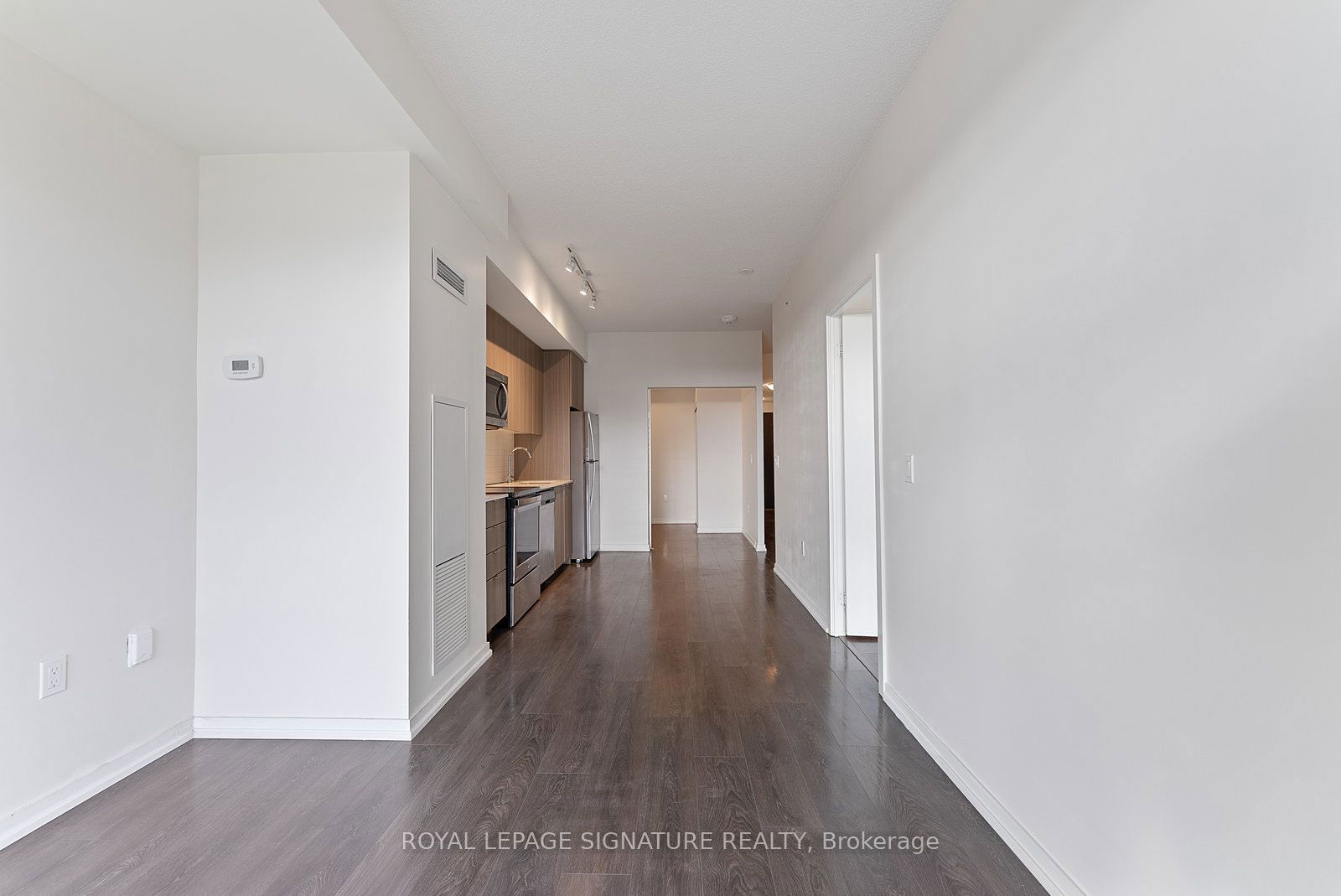 3237 Bayview Ave, unit 612 for rent