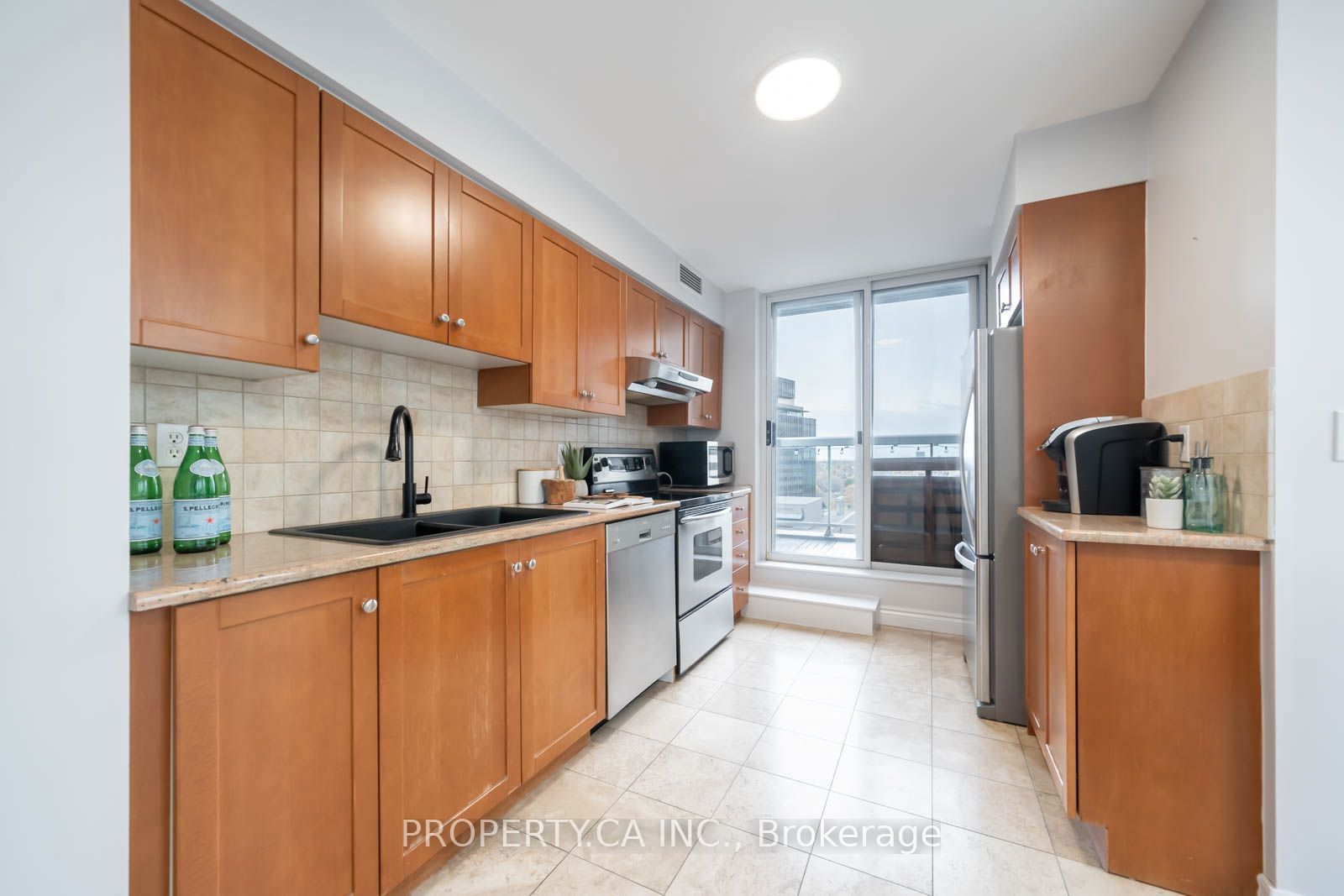 43 Eglinton Avenue East Condos, Midtown, Toronto