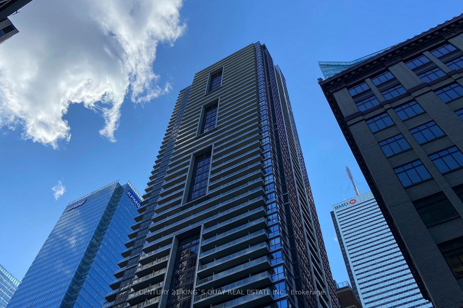 70 Temperance St, unit 1409 for rent