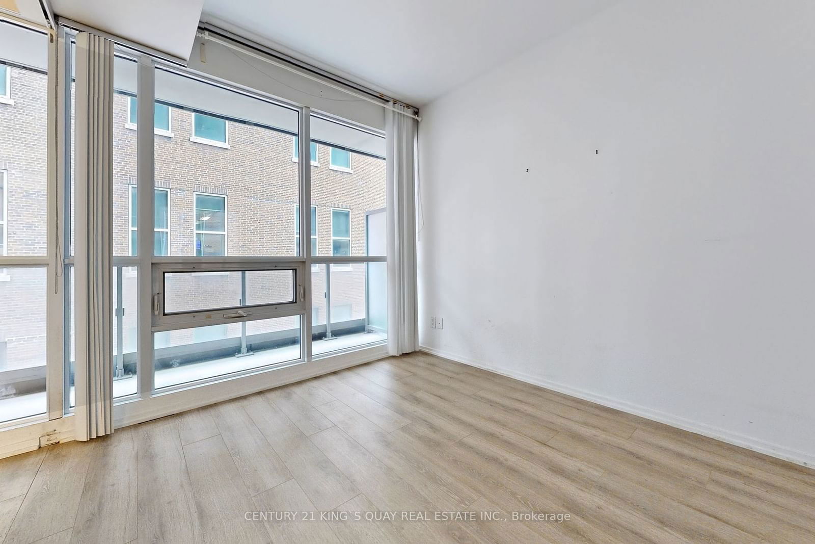 70 Temperance St, unit 1409 for rent