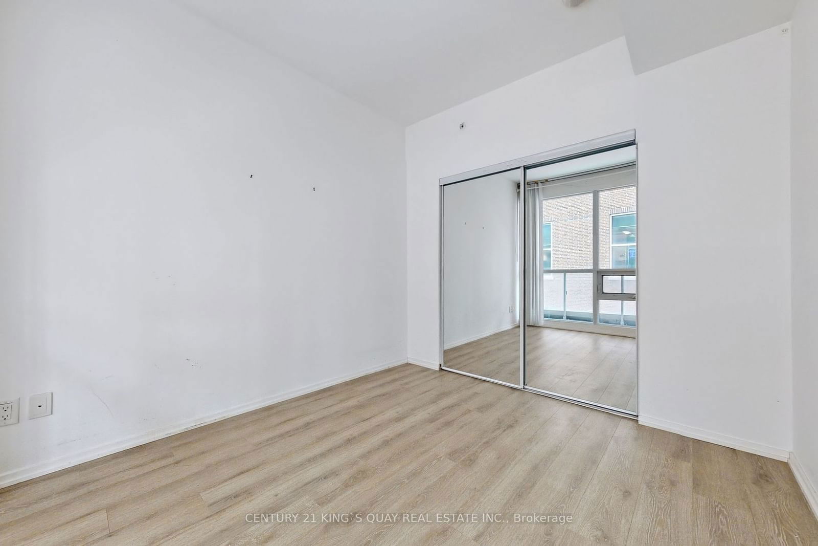 70 Temperance St, unit 1409 for rent