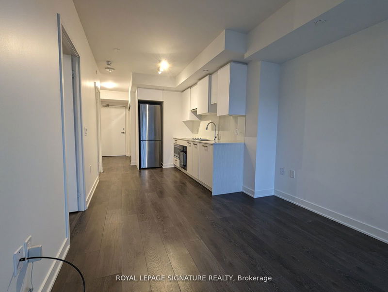 195 Redpath Ave, unit 2511 for rent