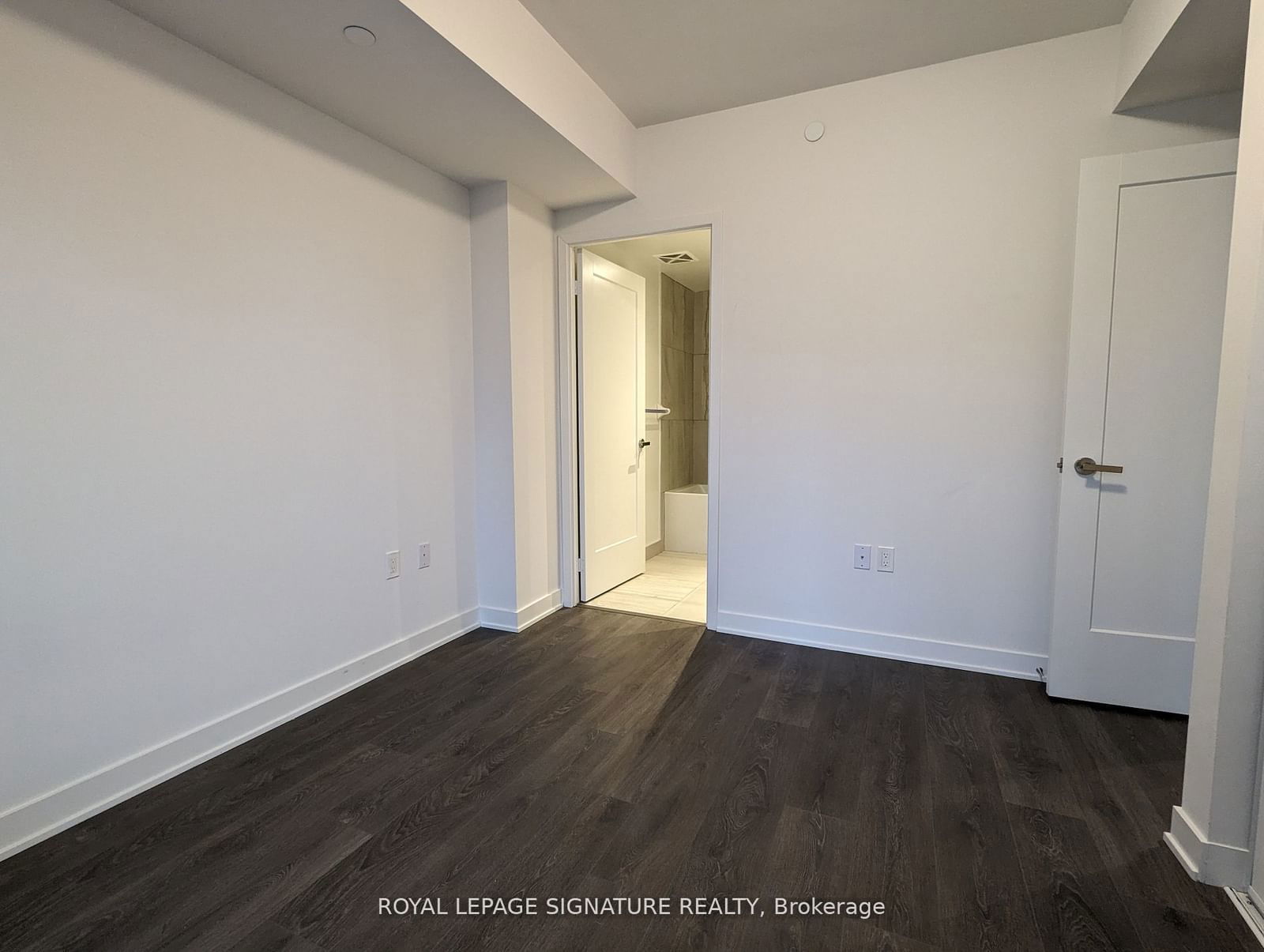 195 Redpath Ave, unit 2511 for rent