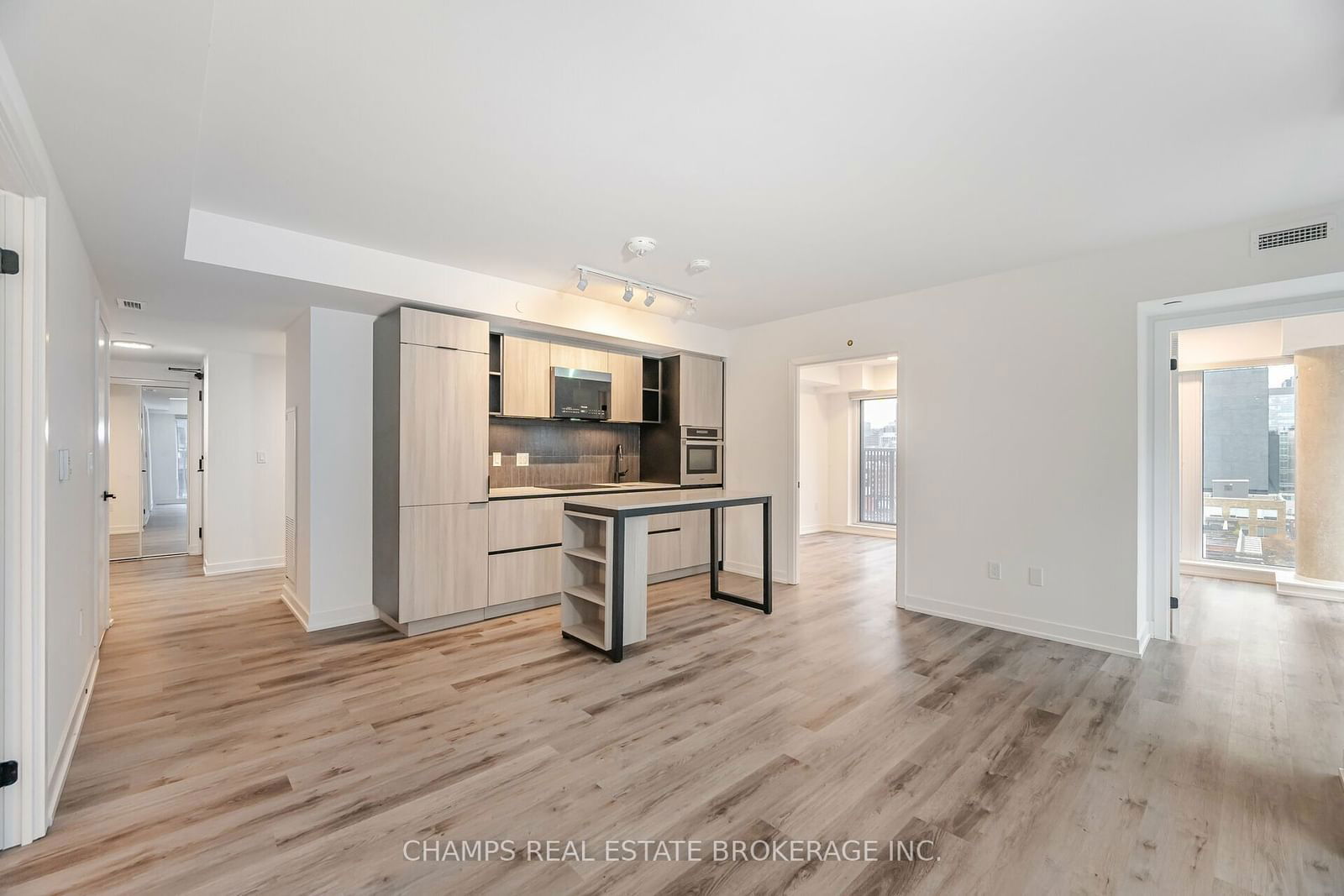 2 Augusta Ave, unit 1103 for rent