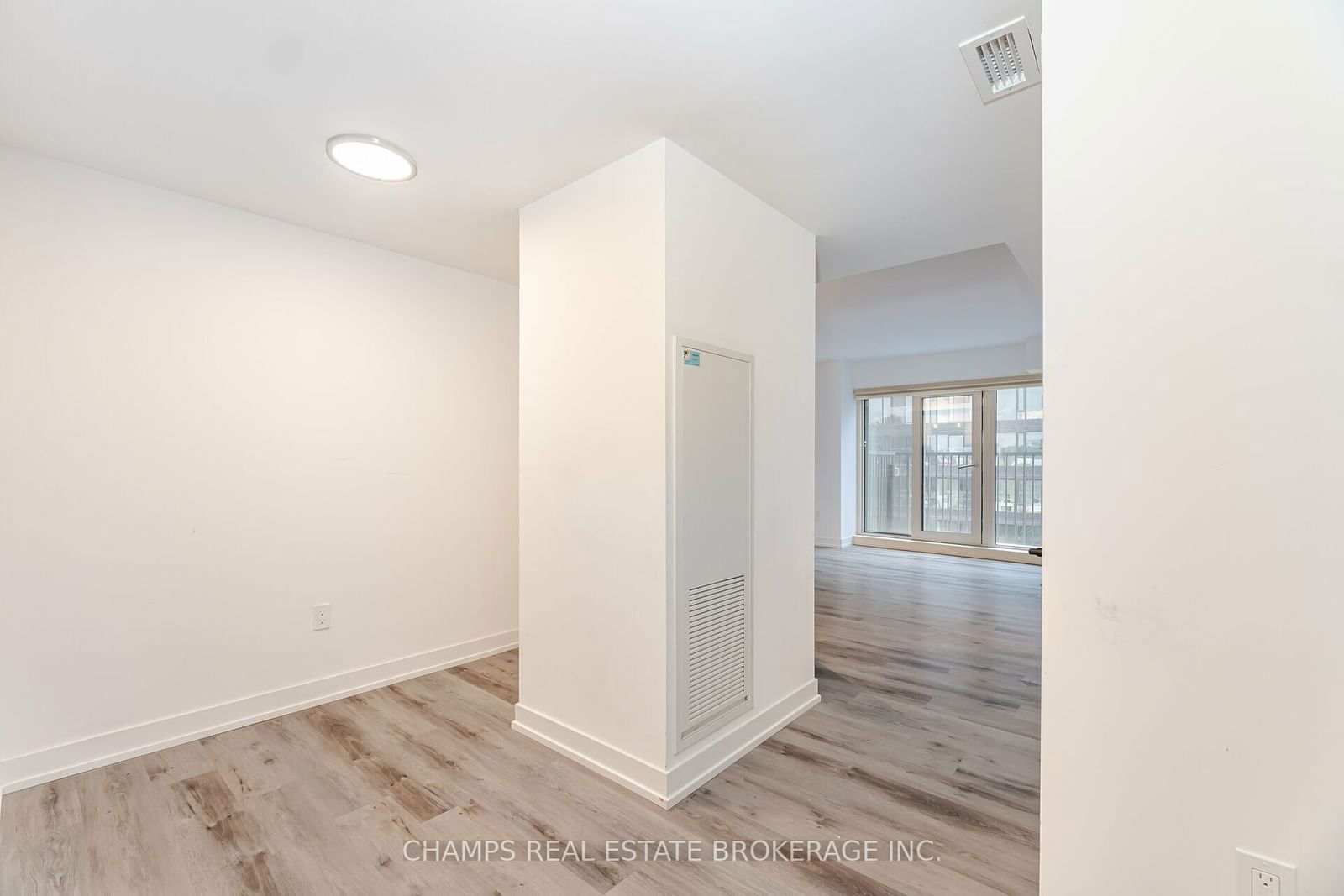 2 Augusta Ave, unit 1103 for rent