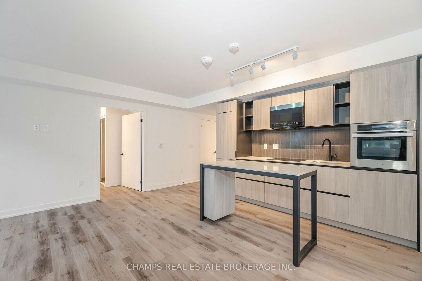 2 Augusta Ave, unit 1103 for rent