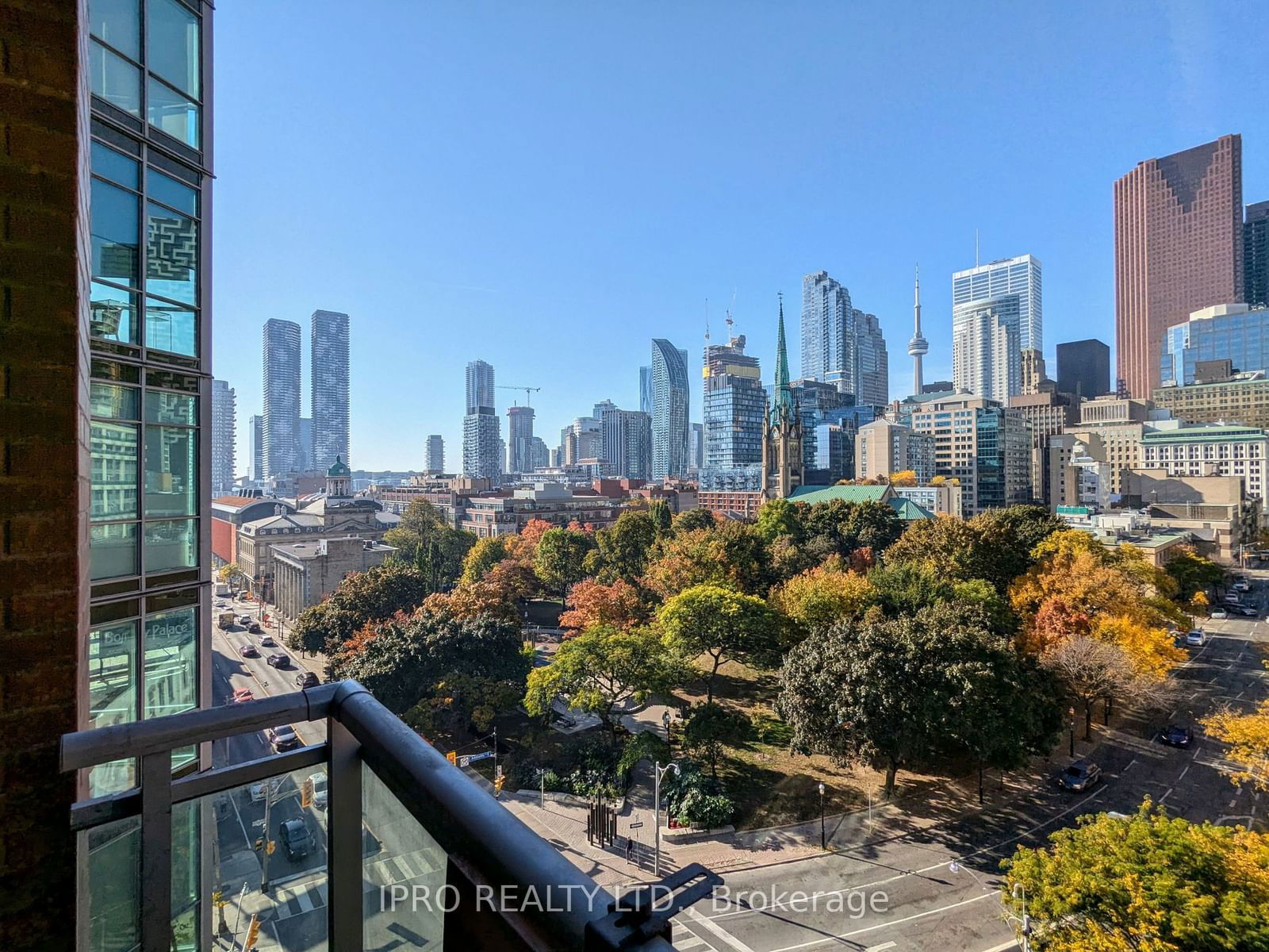 112 George St, unit 823 for rent